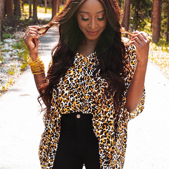 Buddy Love Tops - Buddy love medium tunic top